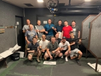 AK-47 / 8 Waffen / 64 Schuss